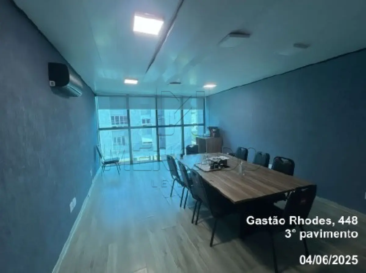 LOTE 001 - Prédio com sete pavimentos na Rua Gastão Rhode, nº 448, cidade de Porto Alegre/RS