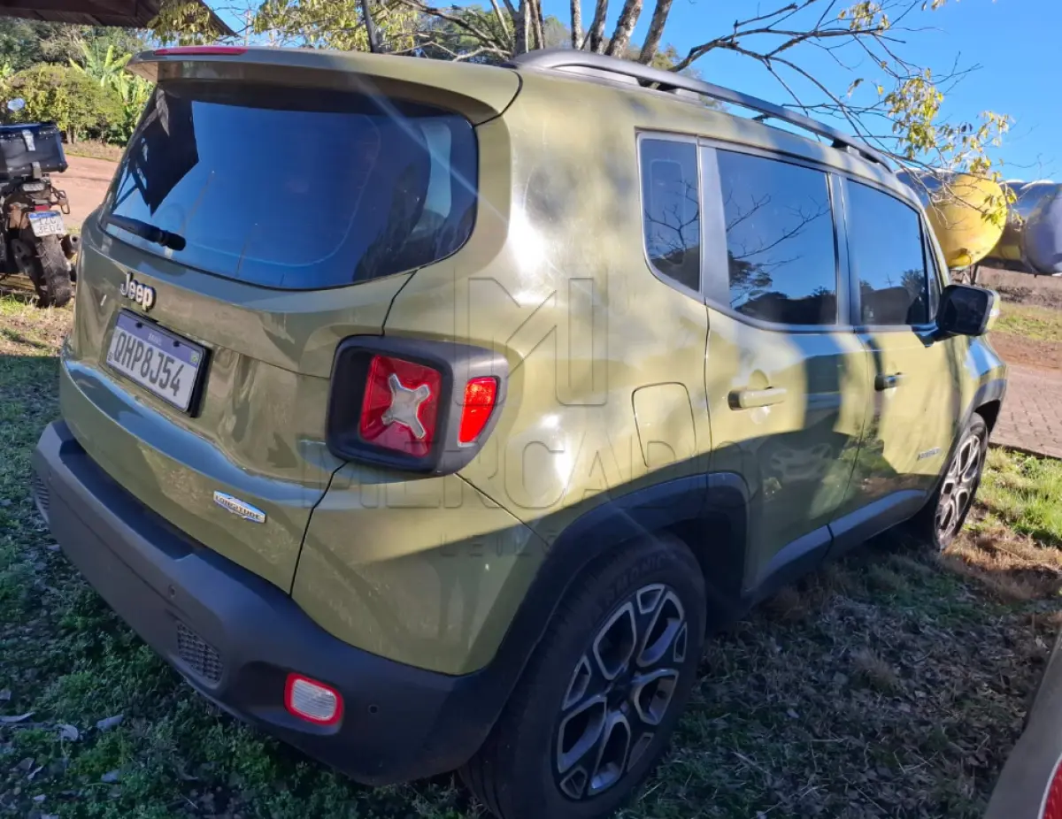 LOTE 001 - Um veículo JEEP/RENEGADE LNGTD AT, ano/modelo 2015/2015, 132cv, cor verde, placas QHP8J54