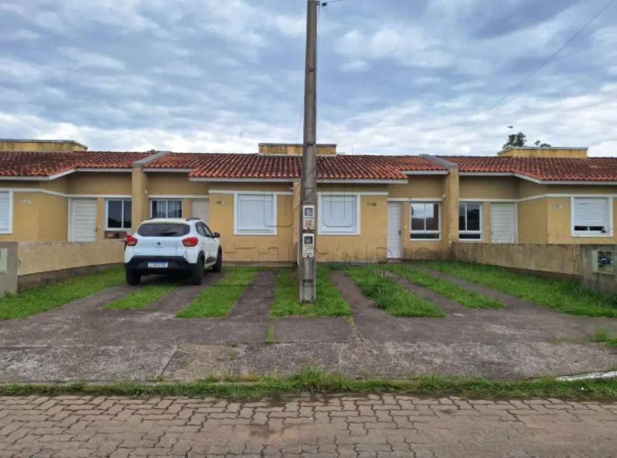 CASA Nº 371-A, LOCALIZADA NA RUA VITOR MATEUS TEIXEIRA, VILA TRÊS MARIAS, N...