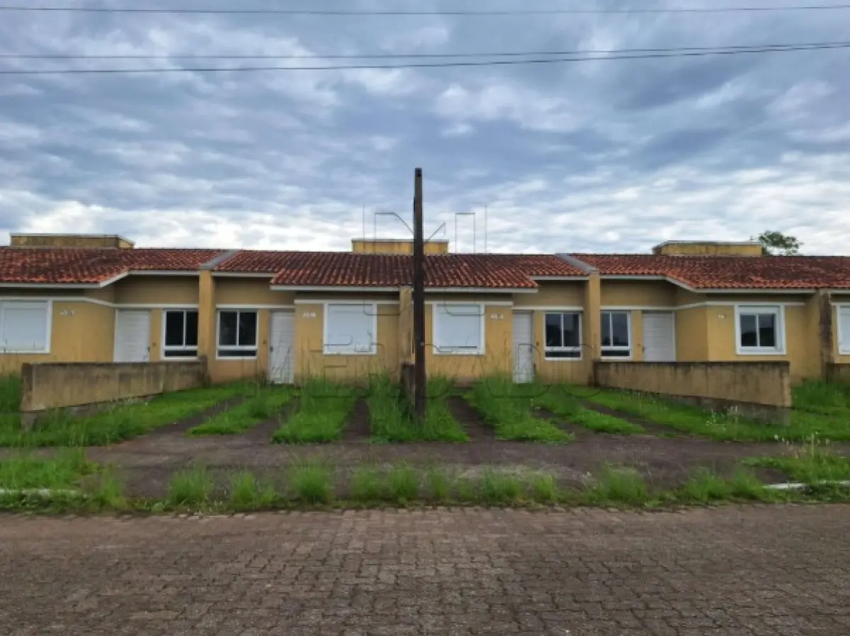 CASA Nº 421-A, LOCALIZADA NA RUA VITOR MATEUS TEIXEIRA, VILA TRÊS MARIAS, N...
