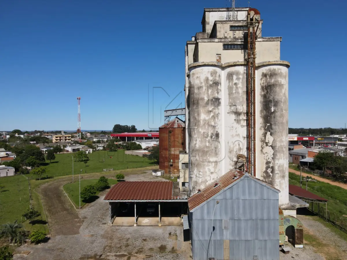 LOTE 001 - Imóvel rural denominado Unidade São Gabriel I, localizado no Município de São Gabriel/RS, com área total de 19.365,52 m², composto pelo conjunto das matrículas nº 879, 880, 881, 882, 883, 1.168, 1.375, 1.752, 1.829, 3.188, 3.189, 3.568, 3.992 e 10.851, todas do CRI de São Gabriel, RS. A descrição completa do imóvel, incluindo suas benfeitorias e demais características, consta do laudo de avaliação (disponível na aba "documentos)