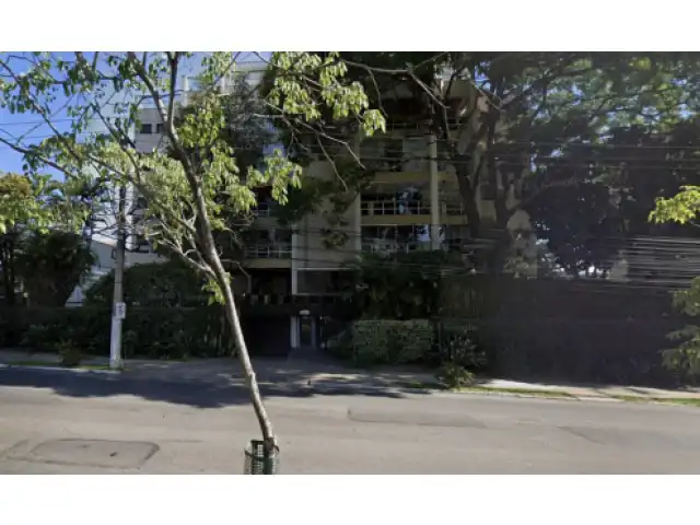 ALIENAÇÃO POR INICIATIVA PARTICULAR - APARTAMENTO COM GARAGEM EM PORTO ALEGRE/RS
