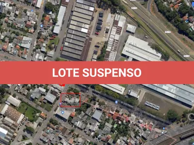 LOTE 001 - Unidade 102 do condomínio Aurélio Porto, na cidade de Esteio, na rua Aurélio Porto, número 24, localizando-se no fundo do terreno, à direita de quem entra no condomínio, composta de 1 pavimento, com 3 dormitórios, 1 banheiro, sala, cozinha, circulação interna e pátio interno sem cobertura, com área real privativa de 62,7150m². Imóvel inscrito sob matrícula nº 19933 do CRI de Esteio.
