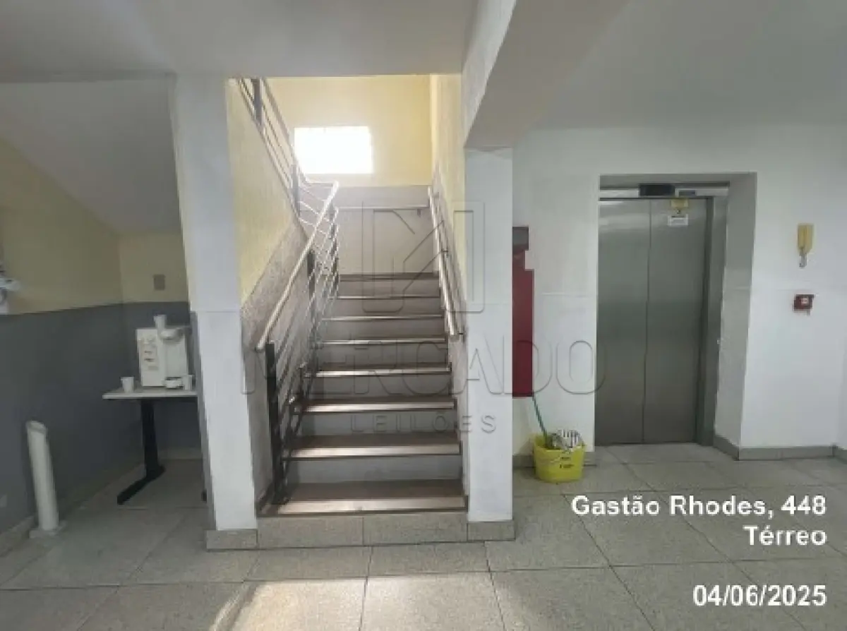 LOTE 001 - Prédio com sete pavimentos na Rua Gastão Rhode, nº 448, cidade de Porto Alegre/RS