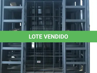 LOTE 004 - 10 (dez) janelas, 4 folhas, com grade quadriculada de 1,20x1,20cm, marca Gerotto, linha prata.