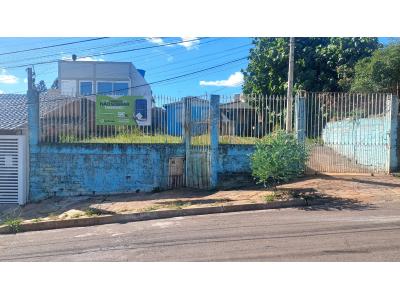 LOTE 000 - IMÓVEL URBANO composto por um terreno com área de 300m² e suas benfeitorias na cidade de Esteio/RS