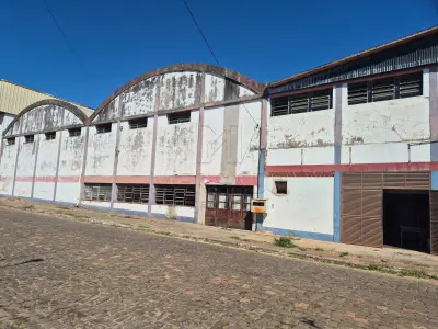 LOTE 001 - Terreno com aproximadamente 4.836m² de área construída em Restinga Seca/RS. Inscrito sob a matrícula nº 129 do CRI de Restinga Seca