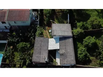 LOTE 001 - IMÓVEL URBANO composto por um terreno com área de 359,87m², localizado na Rua Aníbal Loureiro, bairro Fialho, cidade de Cachoeira do Sul/RS