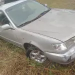 UM AUTOMÓVEL TOYOTA/COROLLA XEI, COR PRATA, PLACA DED5844, RENAVAM 763885800, ANO/MODELO 2001, CHASSI Nº 9BR53AEB215531919.