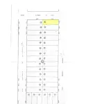 LOTE 003 - IMÓVEL URBANO composto de um terreno, situado nos subúrbios da cidade de Santana do Livramento, no lugar denominado Bairro Industrial, designado pelo lote nº 33, medindo 10m de frente por 30m de frente a fundos por ambos os lados, totalizando 300m². Inscrito sob a matrícula nº 21.770 do CRI de Santana do Livramento.