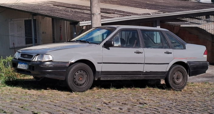 FORD VERSAILLES EM BENTO GONÇALVES/RS - ALIENAÇÃO POR INICIATIVA PARTICULAR