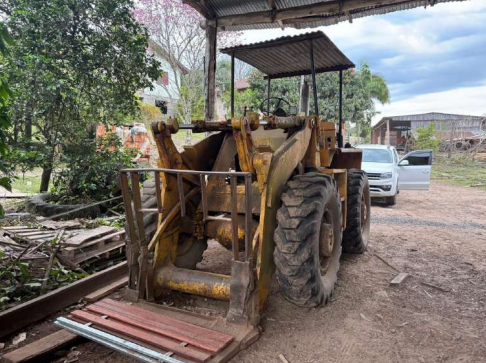 PÁ CARREGADEIRA EM ROLANTE/RS - ALIENAÇÃO POR INICIATIVA PARTICULAR